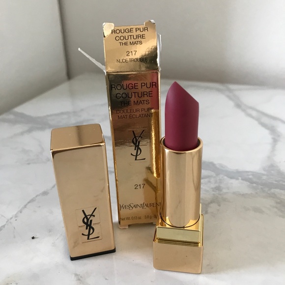 Yves Saint Laurent lipstick - Picture 3 of 10